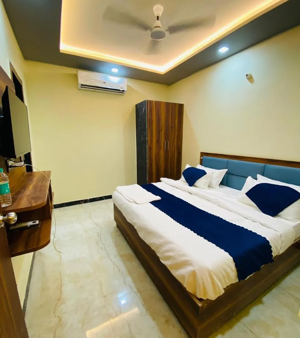 Ys Taj Hotel - Agra
